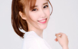 娜小妖儿写真,光影交织下的魅惑风情