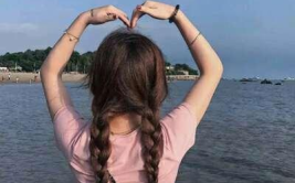 女生背影图片唯美长发,唯美女生长发生肖图集